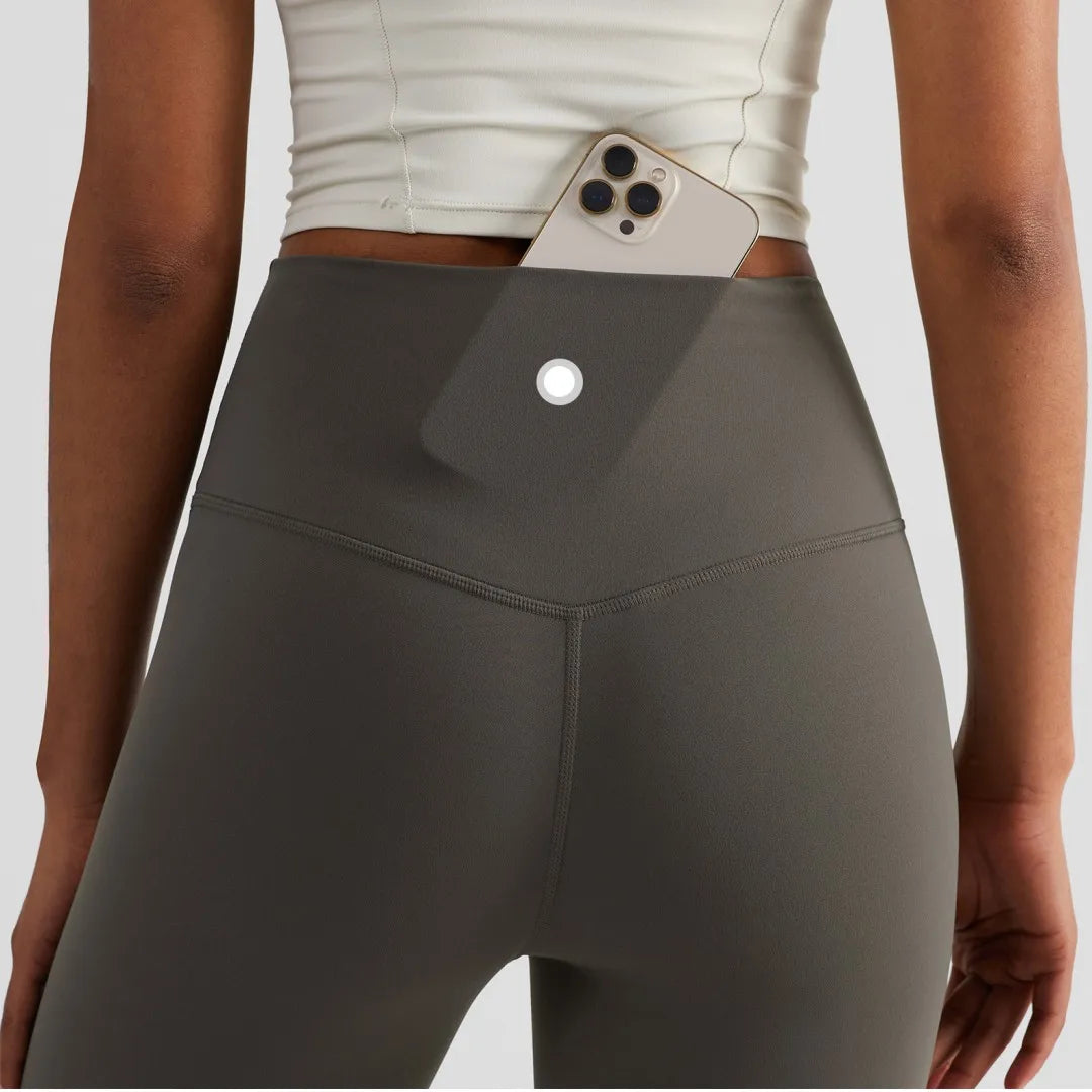 High-Waist Pocket Yoga Crop
